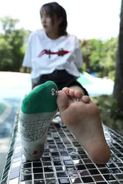 [MZSOCK]爱镁足 No.037 悦悦 捕获一只小可爱 [163P/712MB] - 2