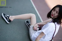 [LSS山茶摄影] NO.141 XUE妹操场肉丝 [89P/276MB] - 3