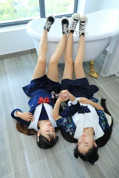 [MZSOCK]爱镁足 No.053 果儿.雪雪 [52P/201MB] - 2
