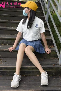 大生模拍 No.199 饭饭 公园小憩 [66P/1V/591MB] - 4