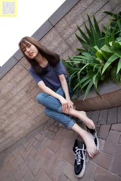 [LSS山茶摄影] NO.154 帆布鞋短丝 [84P/330MB] - 1