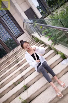 [LSS山茶摄影]NO.200 丝袜穿搭43 [60P/472MB] - 4
