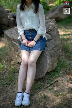 勿恋传媒 No.009 纯纯的邻家小妹哦，小白鞋下藏着什么样的棉袜呢 [187P/1.26GB] - 3