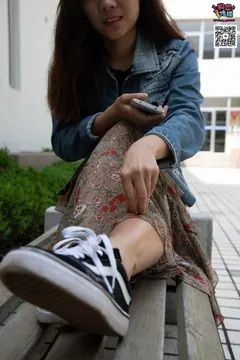 勿恋传媒 No.017 你们喜欢的vans配船袜,街拍风 [229P/1.25GB] - 3