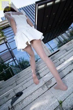 [LSS山茶摄影]NO.208 丝袜穿搭51 [69P/696MB] - 5