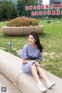 勿恋传媒 No.043 湛蓝连衣裙搭配板鞋船袜 [187P/1V/1.28GB] - 1