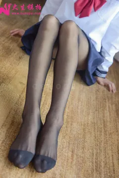 大生模拍 NO.210 意涵 JK黑丝 [55P/244MB] - 1