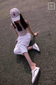 [LSS山茶摄影]NO.267 丝袜穿搭110 [94P/541MB] - 2