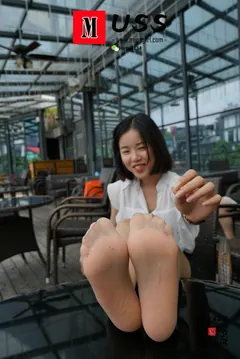 [MussGirl慕丝女郎]NO.042 大学会计专业的女老师 [87P/265MB] - 4