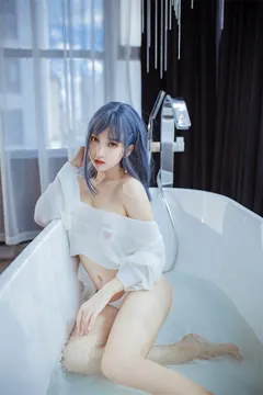 微博@过期米线线喵 全套写真合辑 年费/永久专享合辑打包下载 (此合辑持续更新) - 2
