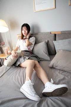 勿恋传媒 No.088 猫耳-jk至服与船袜帆布鞋 [212P/1V/2.40GB] - 3