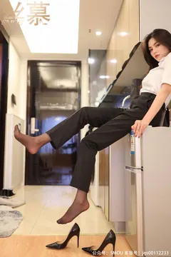 [丝慕GIRL]SM451 天天一元 模特：泡芙《裤里丝小tip》[69+1P/87MB] - 2