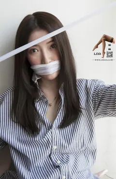[LISS丽丝映像]NO.009 莎莎小姐 情蜜玉足 白蕾SI筒袜与超薄肉丝[91P/106M] - 1