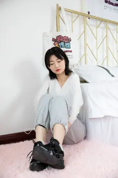 勿恋传媒 NO.663 小凌-草原最美的花[144P/1V/3.62G] - 2